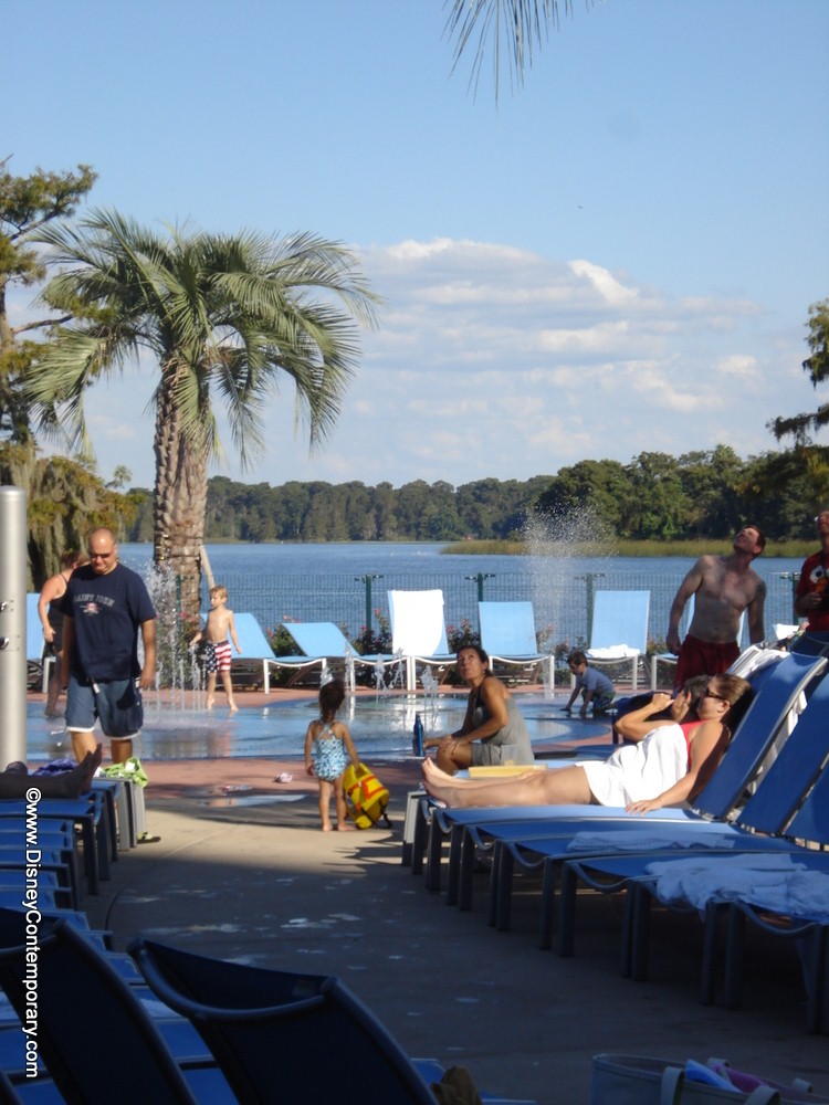 Pool and Kid\'s Play Area